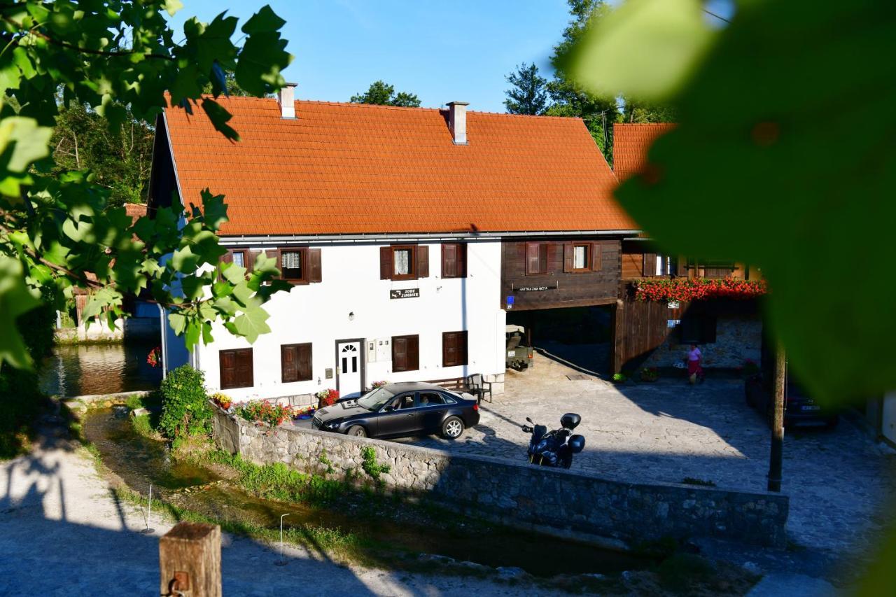 Guest House Vuceta Slunj Exterior foto